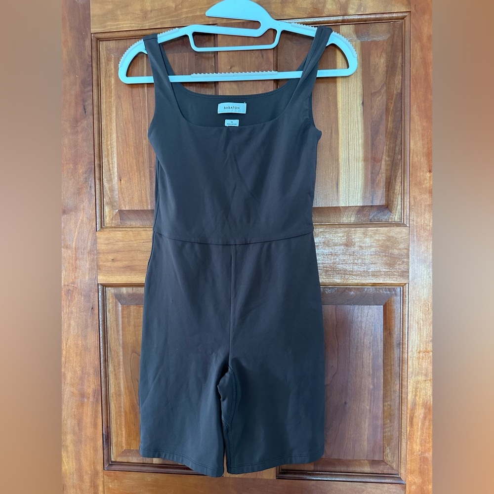 Babaton Elegant Brown Top